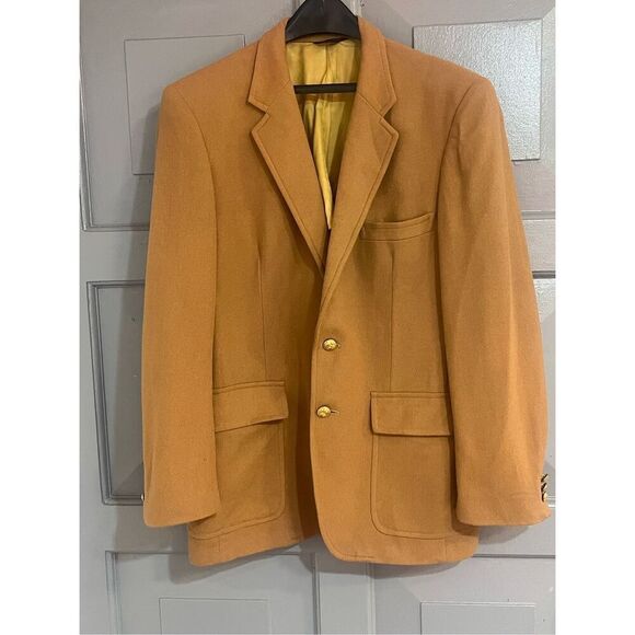 Brown Sport Coat with Timeless Design